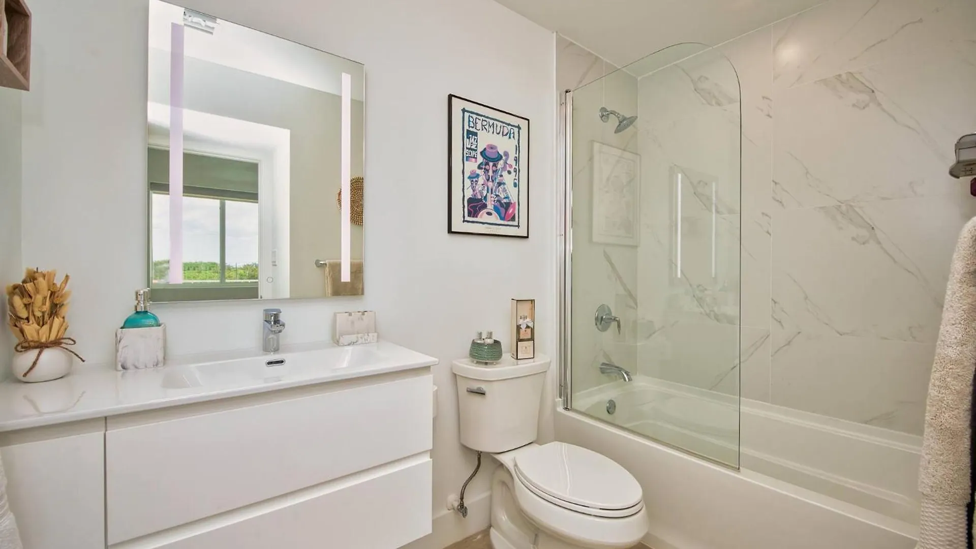 Sunset Point - Elegance Redefined Daire West Bay
