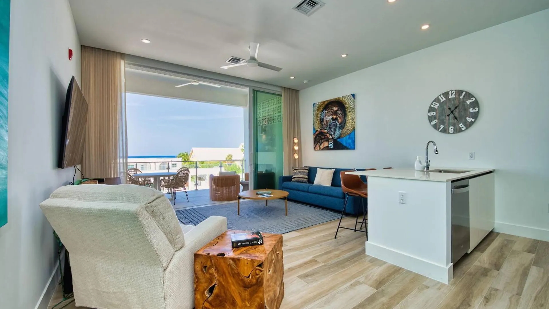 Sunset Point - Elegance Redefined Daire West Bay